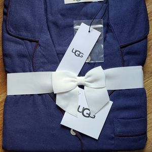 UGG NWT Size Medium 2-Piece Blue Flannel Pajamas Set